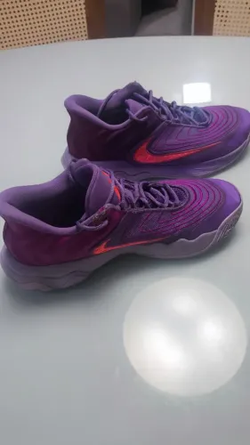 Tênis Nike giannis 4