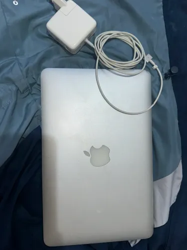 MacBook 2013