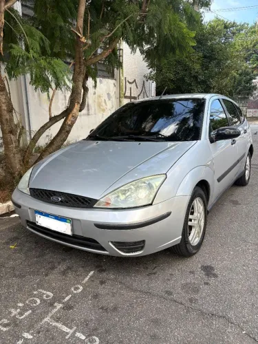 Ford Focus 2.0 16v/se/se Plus Flex 5P Aut. 2004