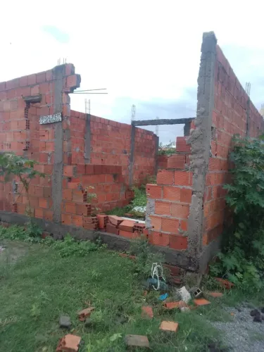 Casa com Terreno
