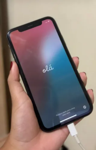 Vendo iPhone 11 usado
