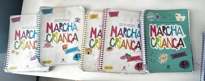 Livros Masha criança quarto ano de 2019