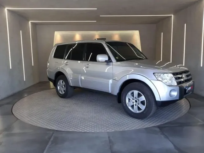 Mitsubishi Pajero Full GLS/gls/pkhpe 3.2 Dies.ti 5P 2008