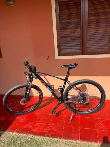 Bicicleta MTB Oggi 7.2 2022 (quadro 19, Aro 29)
