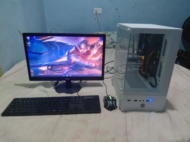 VENDO/TROCO PC GAMER I3 OITAVA GERAÇÃO DDR4 WI-FI COMPLETO