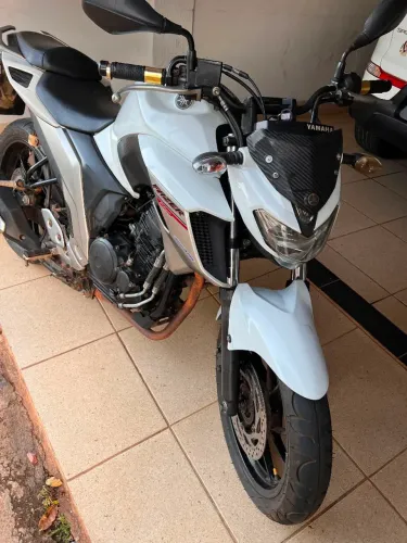 Fazer 250 R$12.000 com débitos a pagar