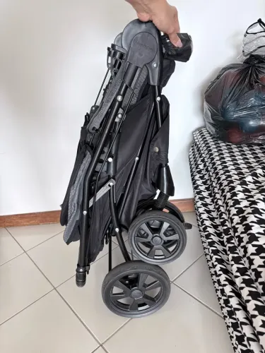 Carrinho de bebê