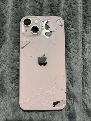 Vendo iphone 13 128GB, usado