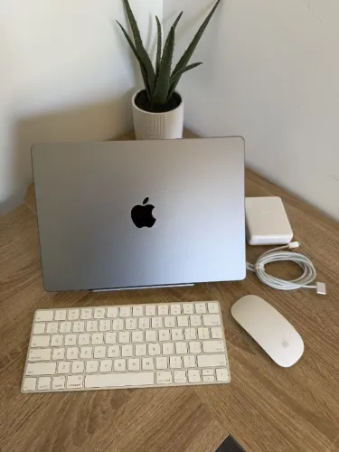 MacBook Pro 14 M1 Pro 16GB 512GB Bateria 100% + Kit Apple