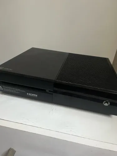 XBOX ONE FAT 1 TB - COM DEFEITO
