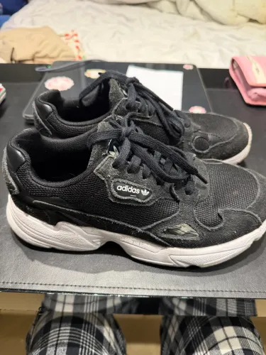 Adidas falcon original preto 