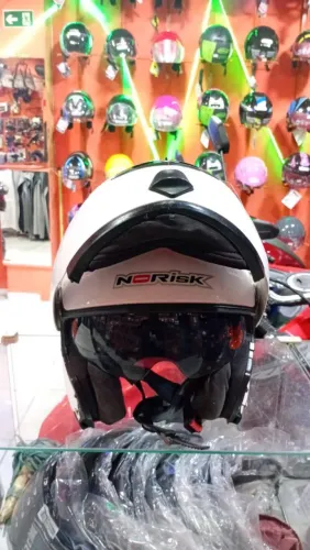 NORISK ARTICULADO COM ÓCULOS