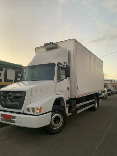 Mercedes benz 1319 atron
