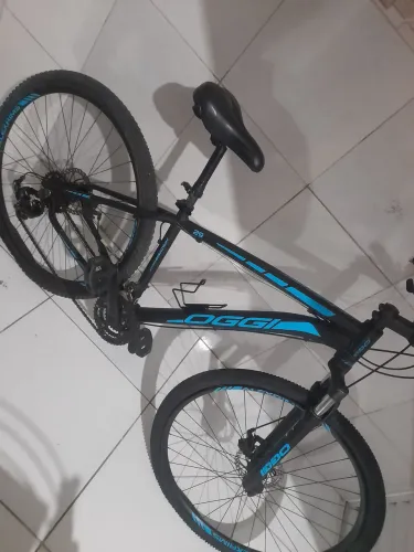 Bicicleta aro 29 .vendo ou troco por celular