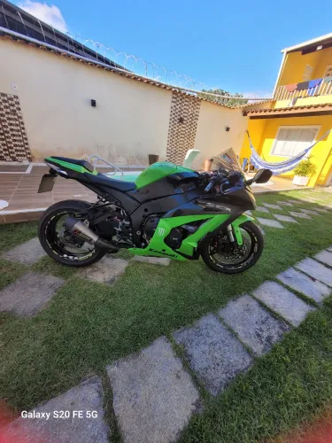 Vendo moto kawazaki