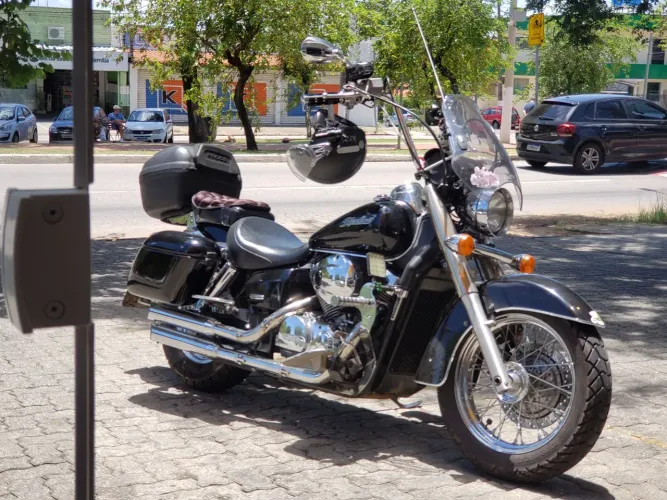 Honda Shadow 750 2007 - TROCO maxsym 400 na troca