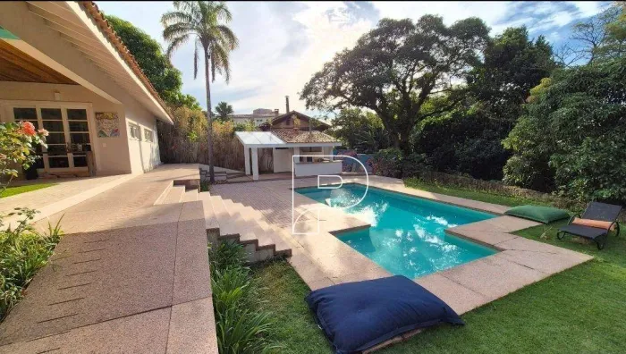 Casa com 6 dormitórios à venda, 509 m² por R$ 4.800.000,00 - Granja Viana - Cotia/SP