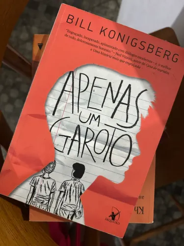 Livro Apenas um garoto