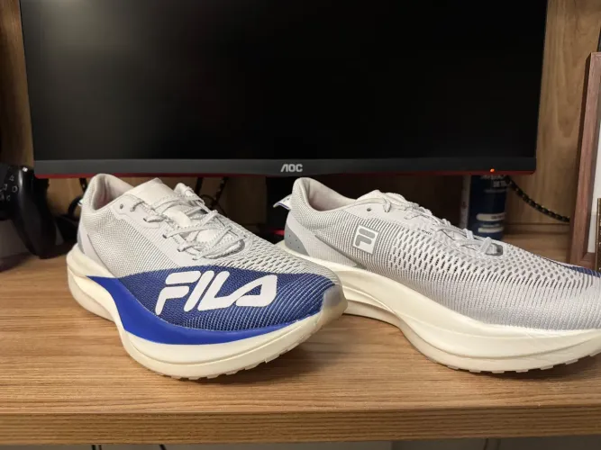 Tênis de corrida Fila Racer Carbon 3