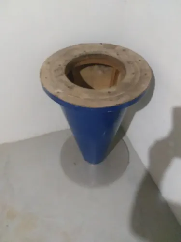 Suporte para mesa redonda faltando tampo de vidro