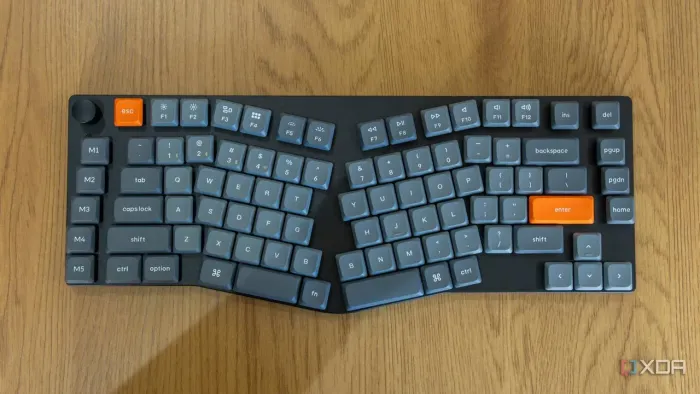 Teclado Mecânico Ergonômico Split Keychron K15 Low Profile + Brinde