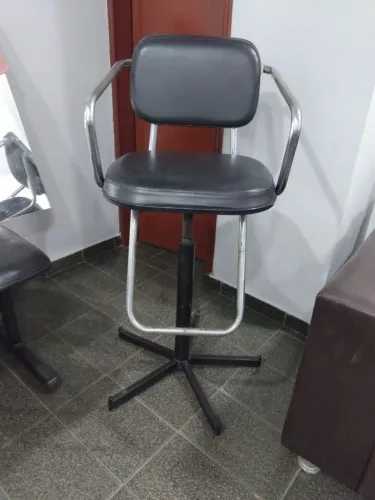 Cadeirade corte de cabelo para criança