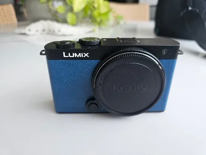 Panasonic Lumix S9 Full Frame + lente 18-40 mm e acessórios