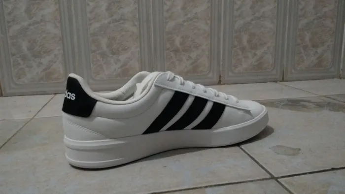 Tênis Adidas Grand Court 3.0 - NOVO