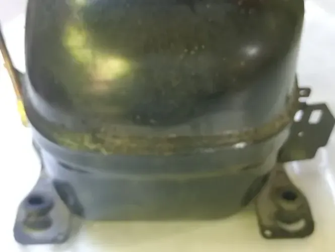 Compressor para geladeira de 2 portas funcionando perfeitamente 