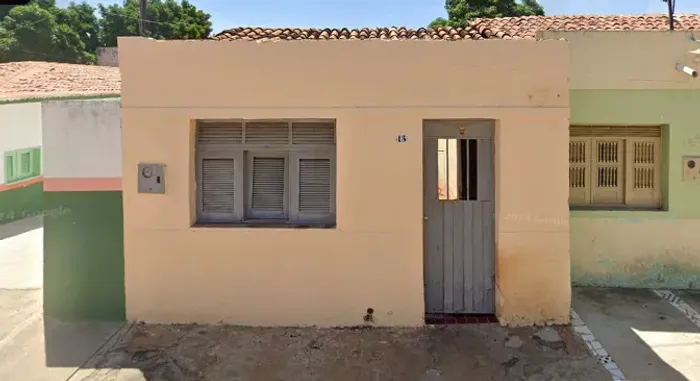 Casa à venda no Bairro do Rosário em Barbalha - CE