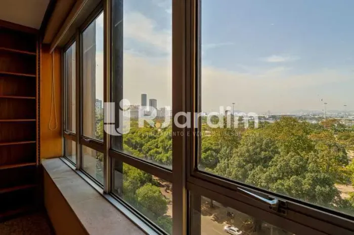 Sala à venda, 320m² - Glória
