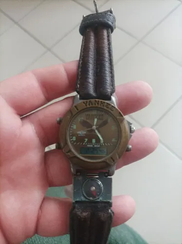 Relógio Magnum Yankees Vintage