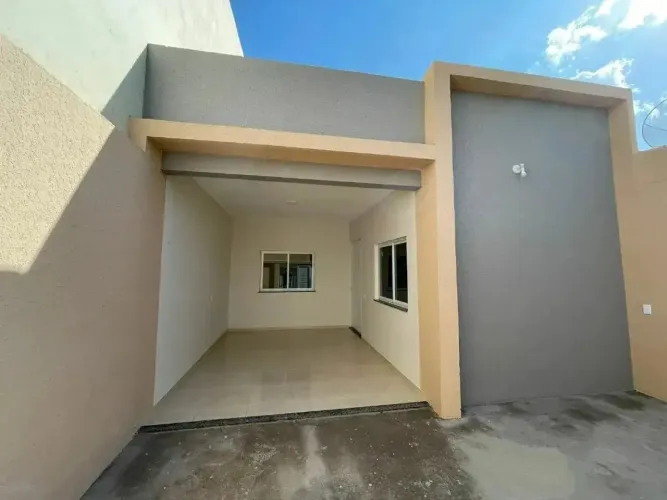 Casa pronta pra morar no Antônio Bezerra