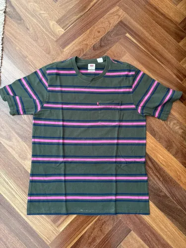 Camiseta Levi?s manga curta S RELAXED