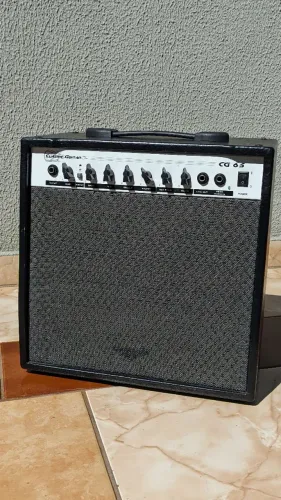 Amplificador Voxstorm CG65 40w