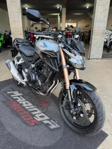 HONDA CB500f - EXCELENTE ESTADO DE CONSERVAÇÃO.