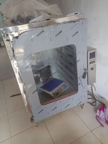 Vende se um forno a gaz uma masseira