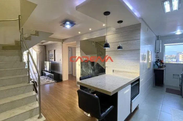 Cobertura Duplex com 3 quartos e 2 vagas à venda no Seminário