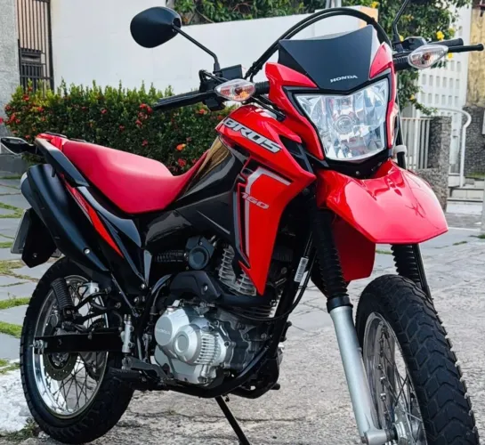 BROS 160 2024 EMPLACADA 2026 MOTO COM APENAS 8 MIL KM RODADOS LEIA O ANÚNCIO