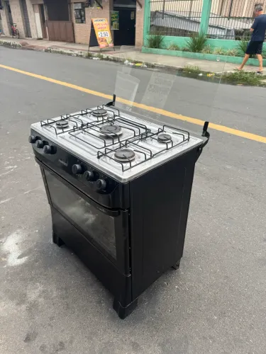 Vendo fogão 5 Bocas R$ 300