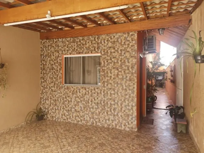 Casa com 2 dormitórios, sendo 1 suíte, à venda, 68 m² por R$ 340.000 - Vista Alegre - Tau
