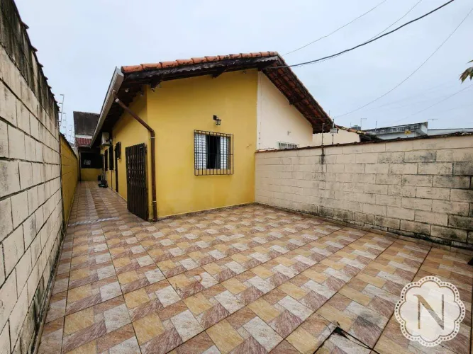 Casa à venda com 2 quartos no bairro Jardim Magalhães