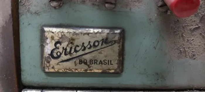 Central Telefônica manual Antiga entre 1950a 1960tipo PMBX DA Mrca Ericsson.