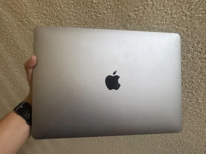 MacBook Pro M1 13 pol A2289 | 8GB RAM | 256GB SSD | Impecável