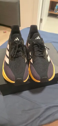 Ultraboost 5x original com nota e caixa numero 43