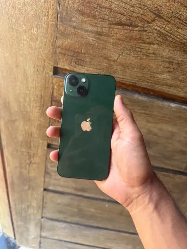 iPhone 13