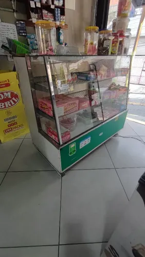 balcão de comércio doceria , padaria 