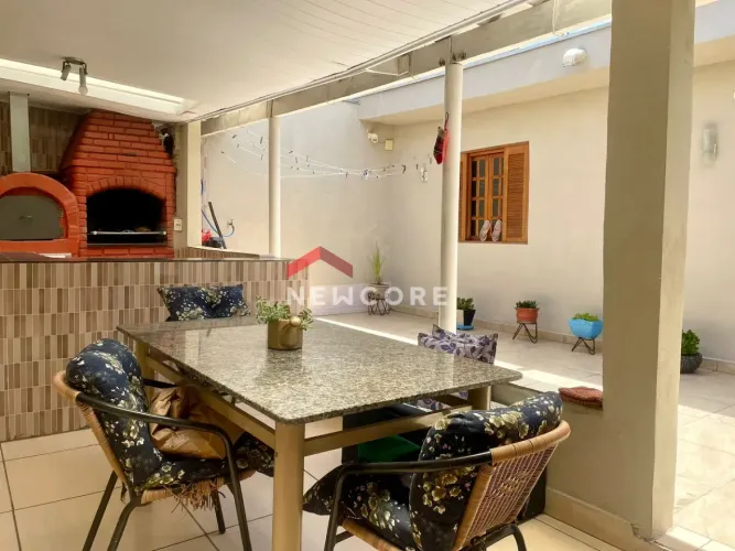 Casa em Rua Iguaçu - Parque Guarani - Várzea Paulista/SP