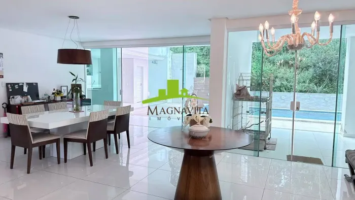 Alphaville 1, Casa de Alto Padrão à Venda, 660m², 4 Suítes, Terreno de 998m², Piscina Priv