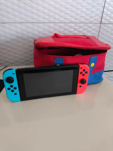 Nintendo switch V2 desbloqueado com box do mario